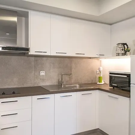 Armonia Lux Apartment *